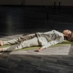 postura Savasana